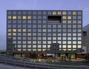 Radisson_Blu_Hotel_Zurich_Airport_4