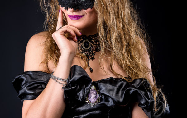 Ivana in Studio